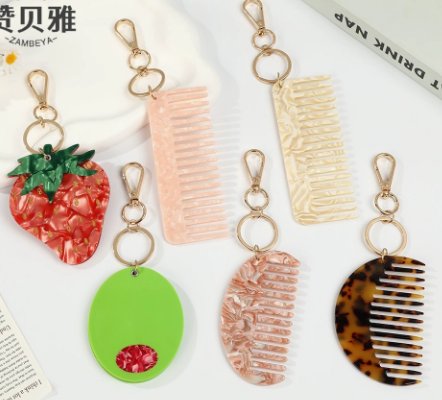 Keychain Mini Fresh Acetate Plate Comb – Anti-Static Portable Travel Comb with Chain, Premium Fashionable Hair Comb